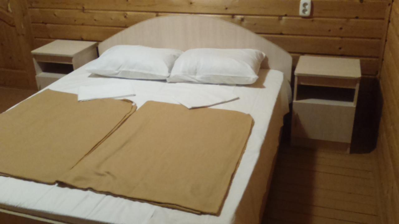 Hotel Kistrik Gudauta Ngoại thất bức ảnh