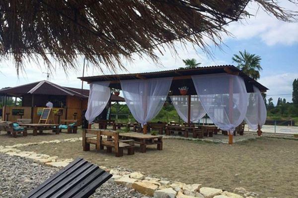 Hotel Kistrik Gudauta Ngoại thất bức ảnh